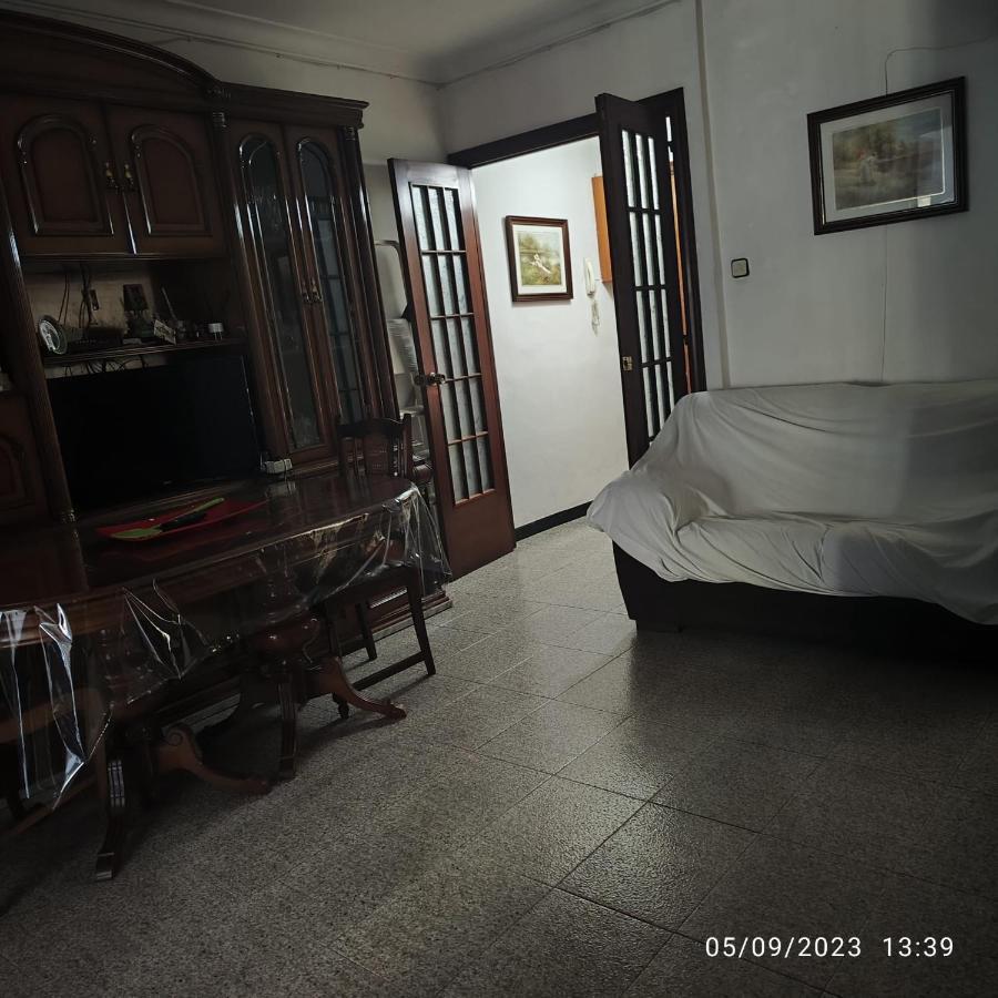 Homestay Apto Barcelona C R Santa Coloma de Gramenet