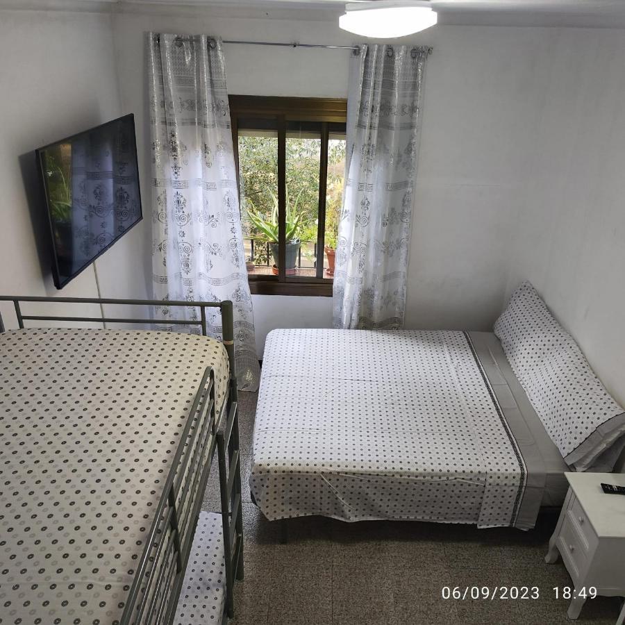 Homestay Apto Barcelona C R Santa Coloma de Gramenet