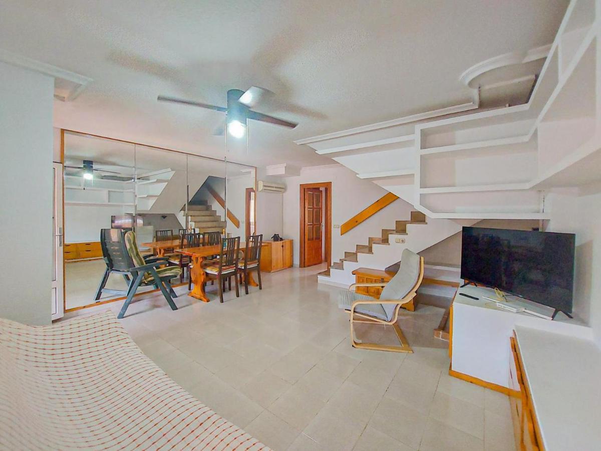Inmovecos Duplex Con Garaje Y Piscina Cast5 *