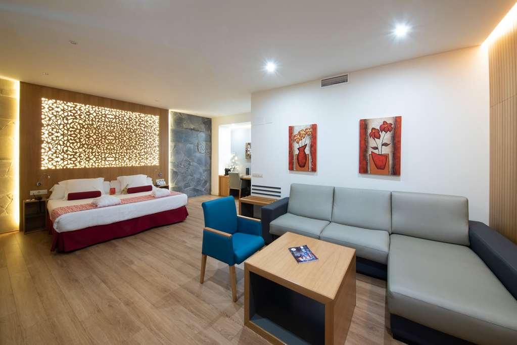 Soho Boutique Capuchinos & 4*
