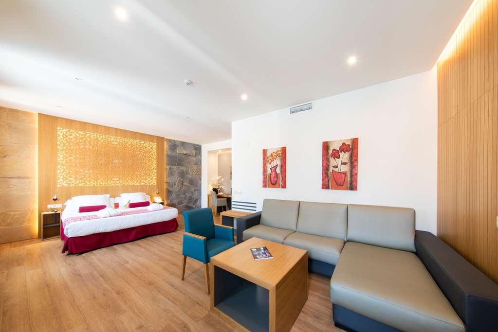 Soho Boutique Capuchinos & Hotel 4*