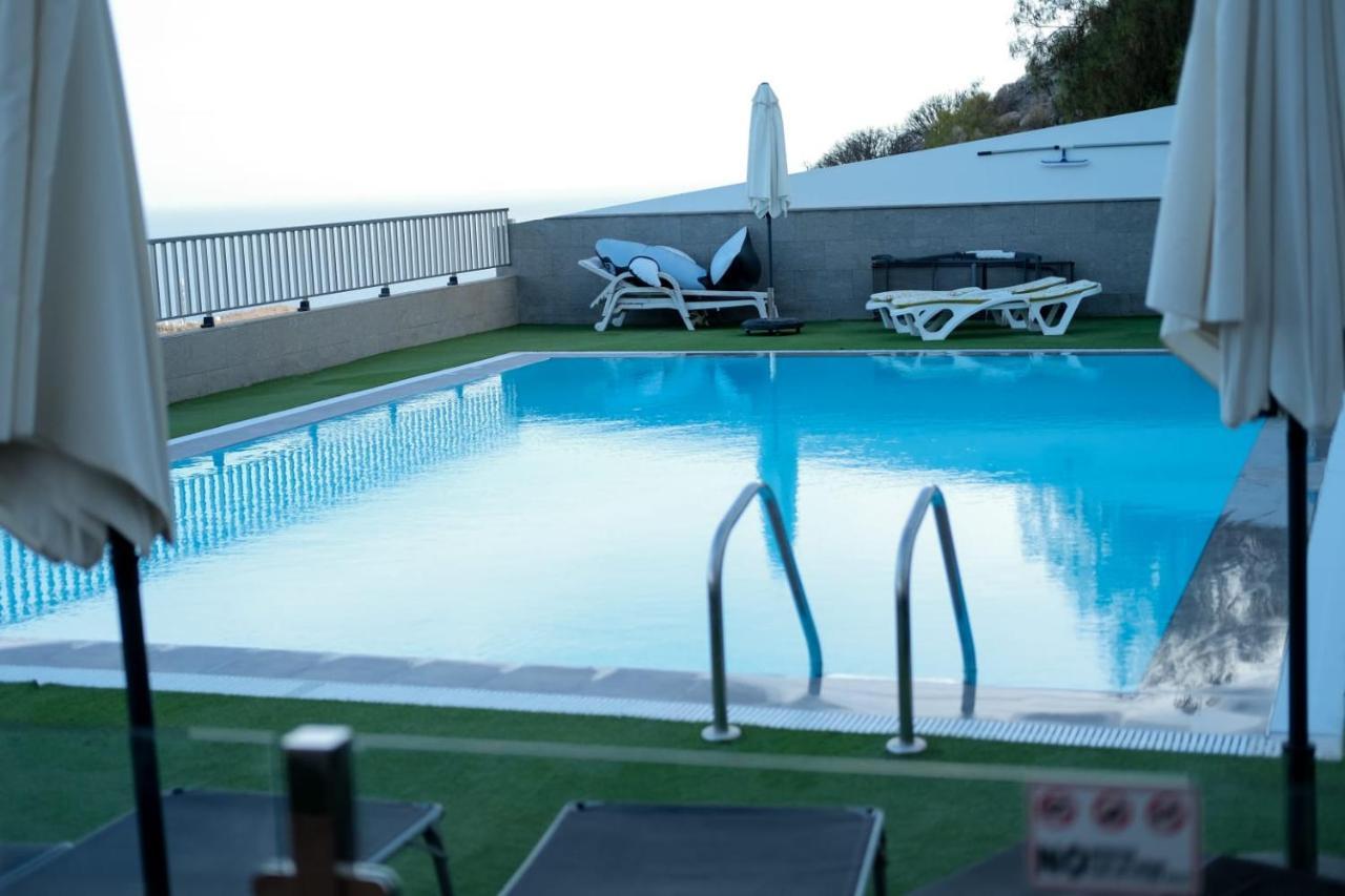 Wonderful With Swimmingpool In Puerto Rico Apartment