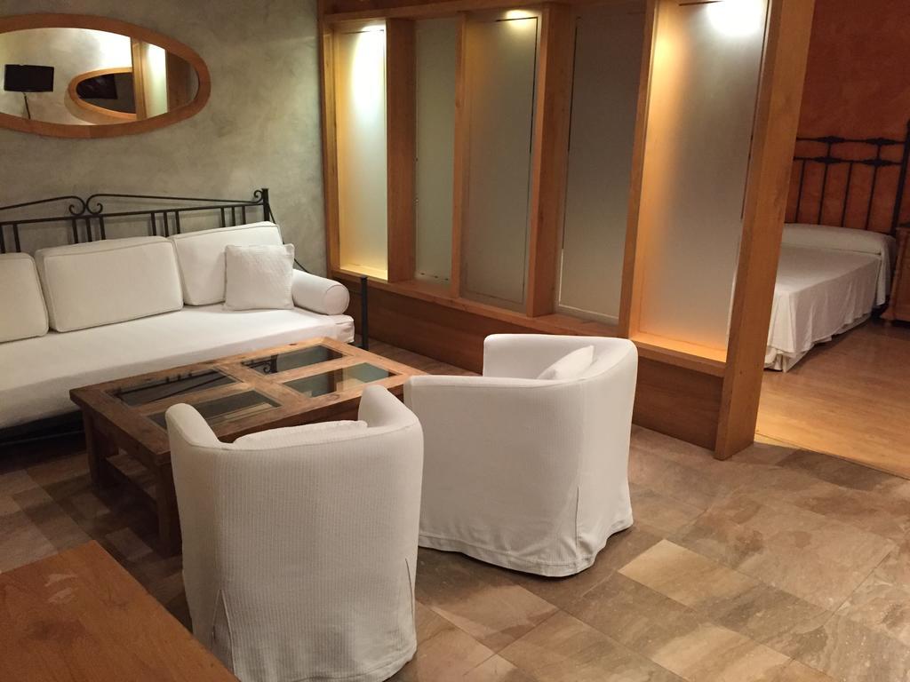 Hotel Mas Pau 4*