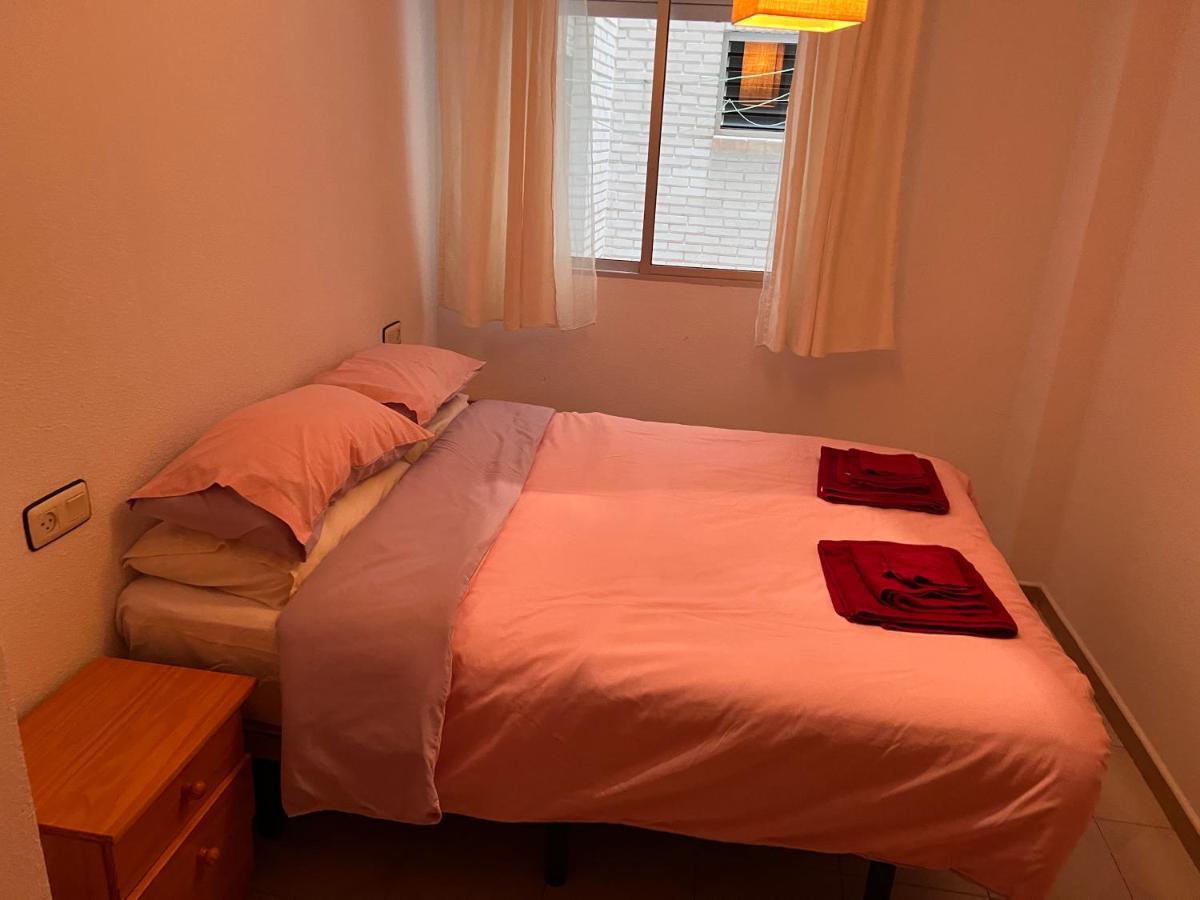 Big One Bedroom Next To Beach. Apartment *