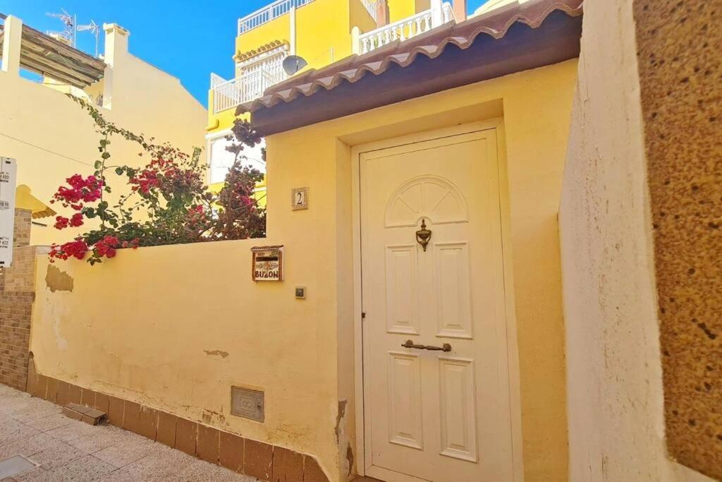 Holiday home Mar Azul Adosado, Patio Y Solarium Torrevieja