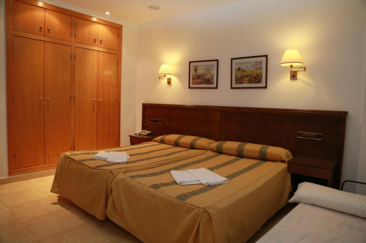 Tio Felipe Hotel 2*
