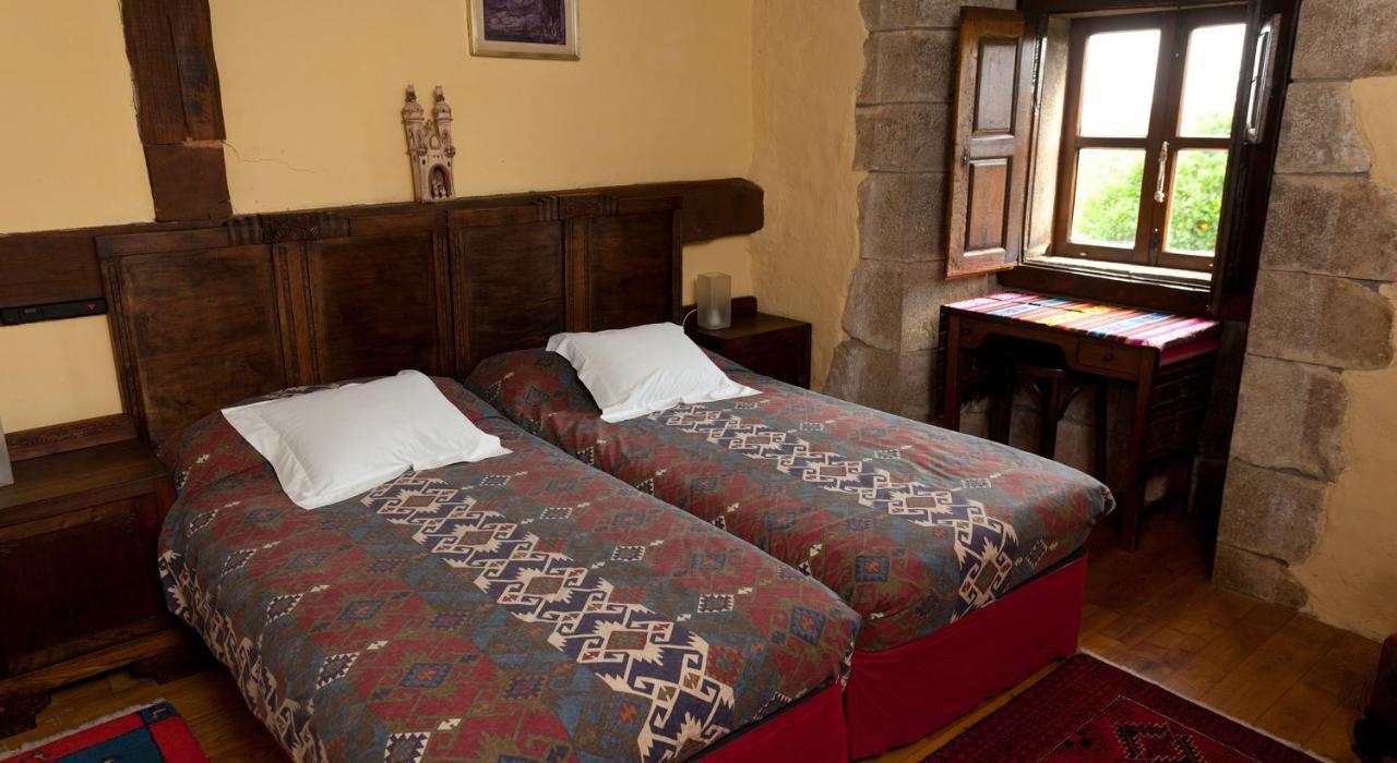 La Casona De Villanueva De Colombres * Villanueva (Asturias)