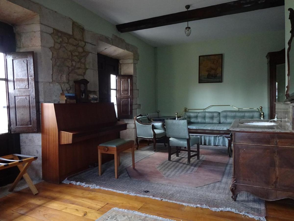 La Casona De Villanueva De Colombres Casa rural