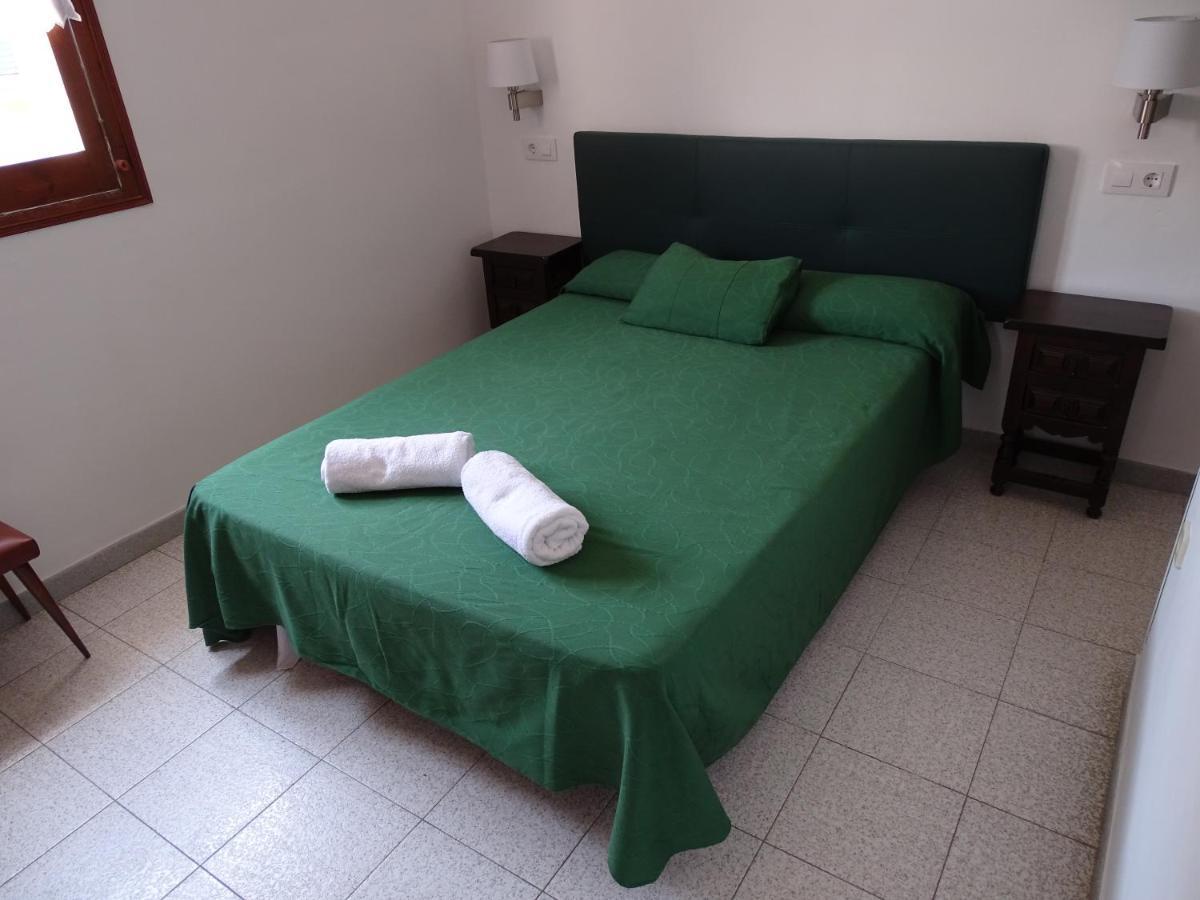 Guest house Hostal Cruz Tossa de Mar