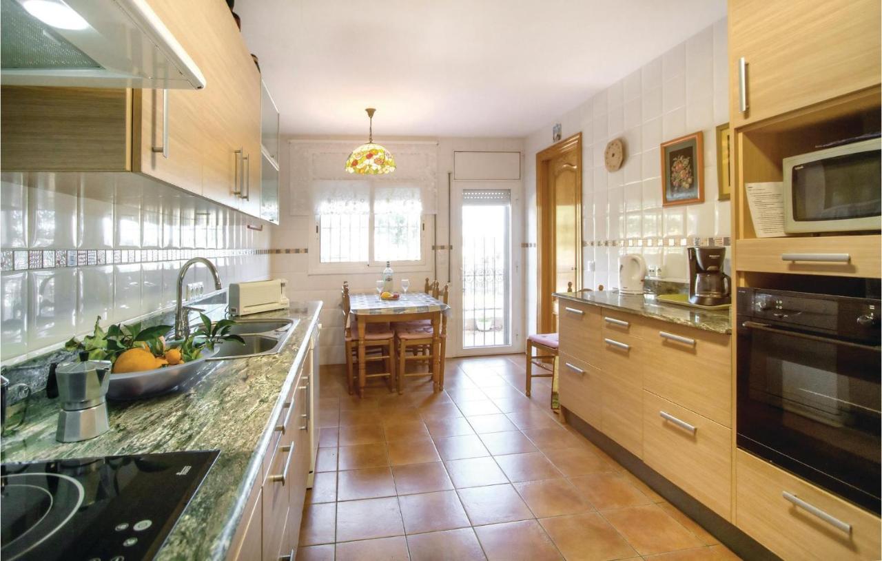 7 Bedroom Beautiful In