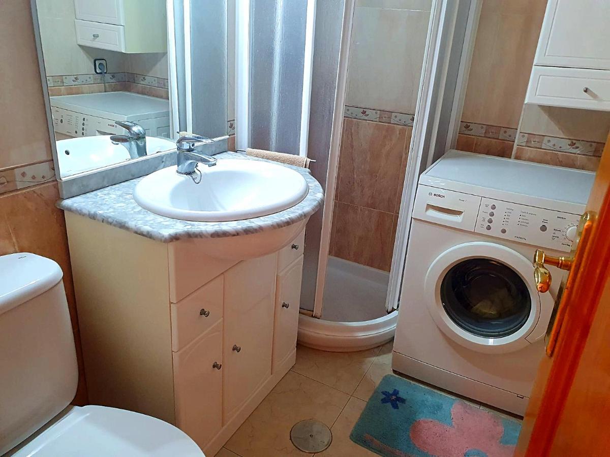 One Bedroom Sleep 4 -apart In Benidorm, Near Everything Apartamento Benidorm