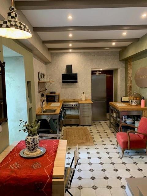 Valencia 2 Bed Luxury Holiday home Godella