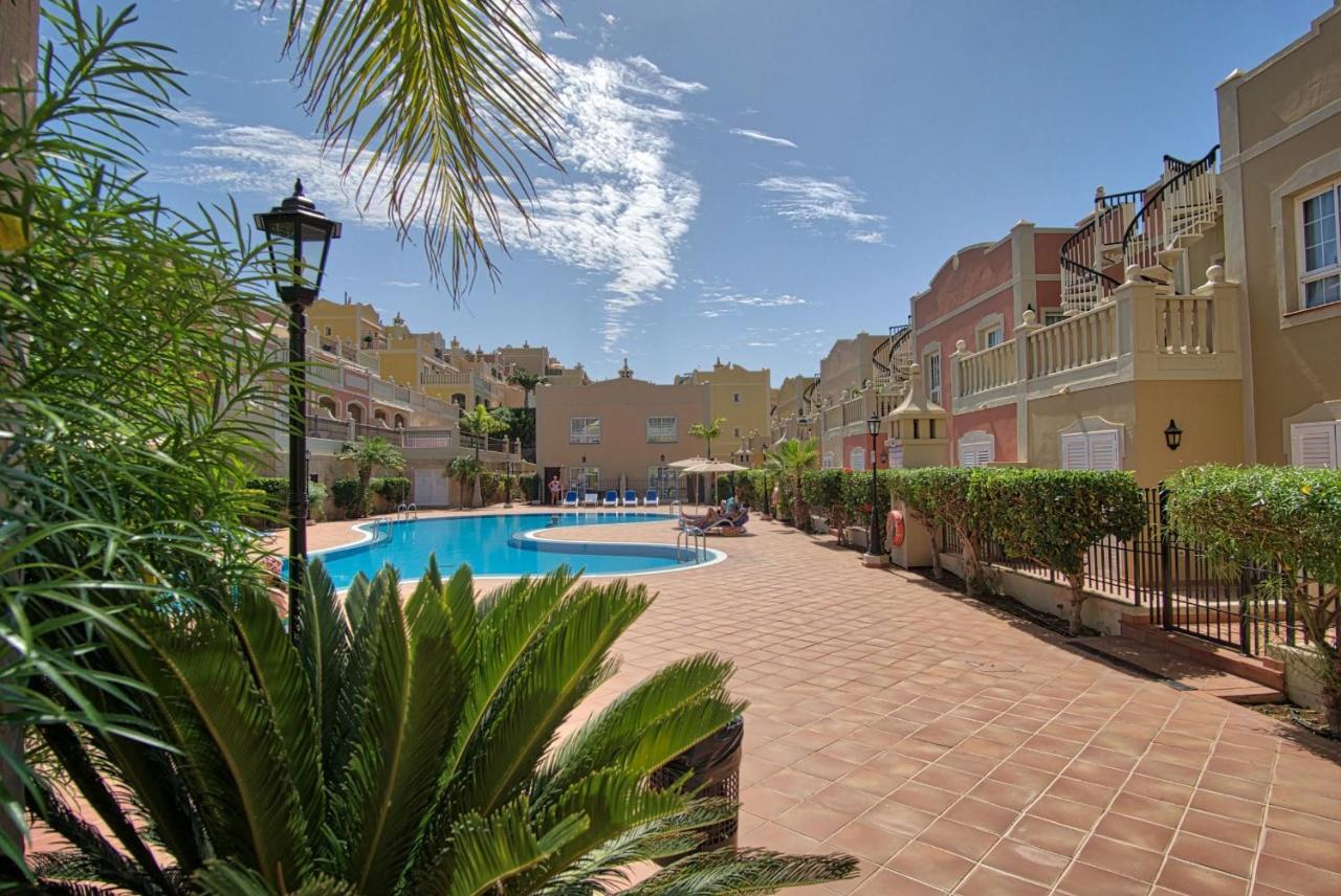 Feel At Home! Two Level With 2 Terraces And Swimming Pool Palm-mar