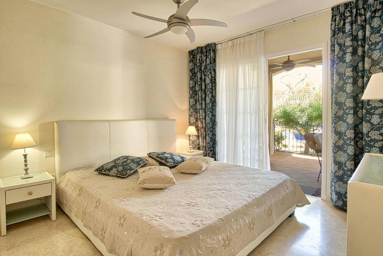 Feel At Home! Two Level With 2 Terraces And Swimming Pool Apartamento