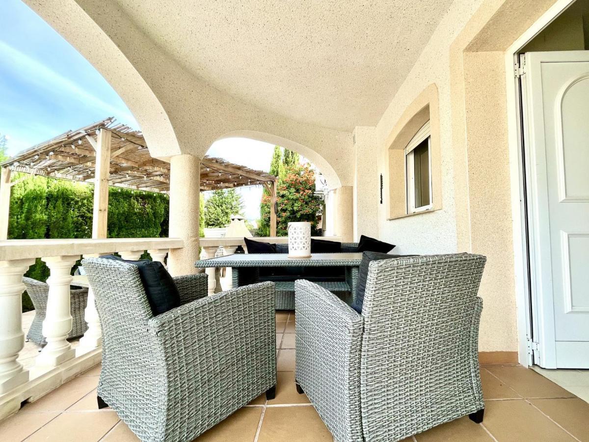 Avondale 3bedroom With Air-conditioning & Private Swimming Pool Villa *