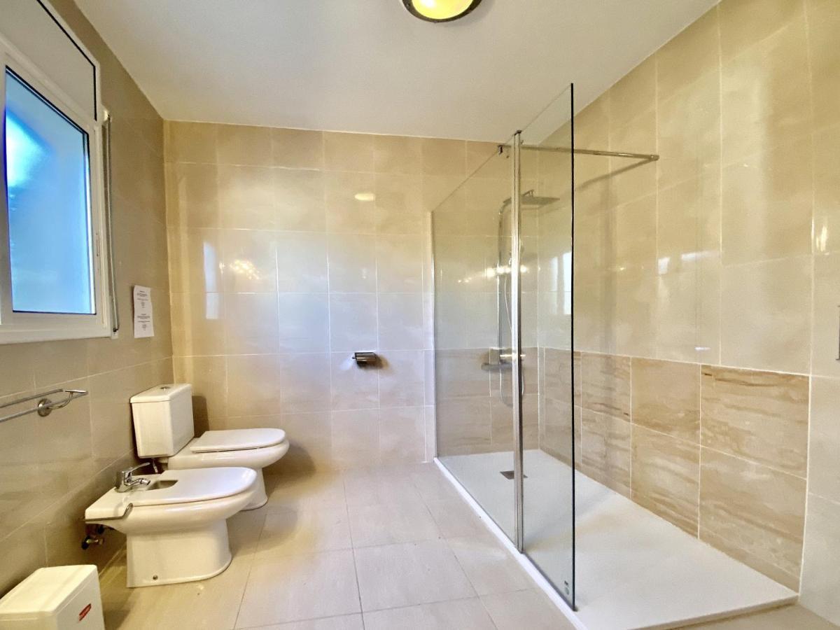 Avondale 3bedroom With Air-conditioning & Private Swimming Pool Villa