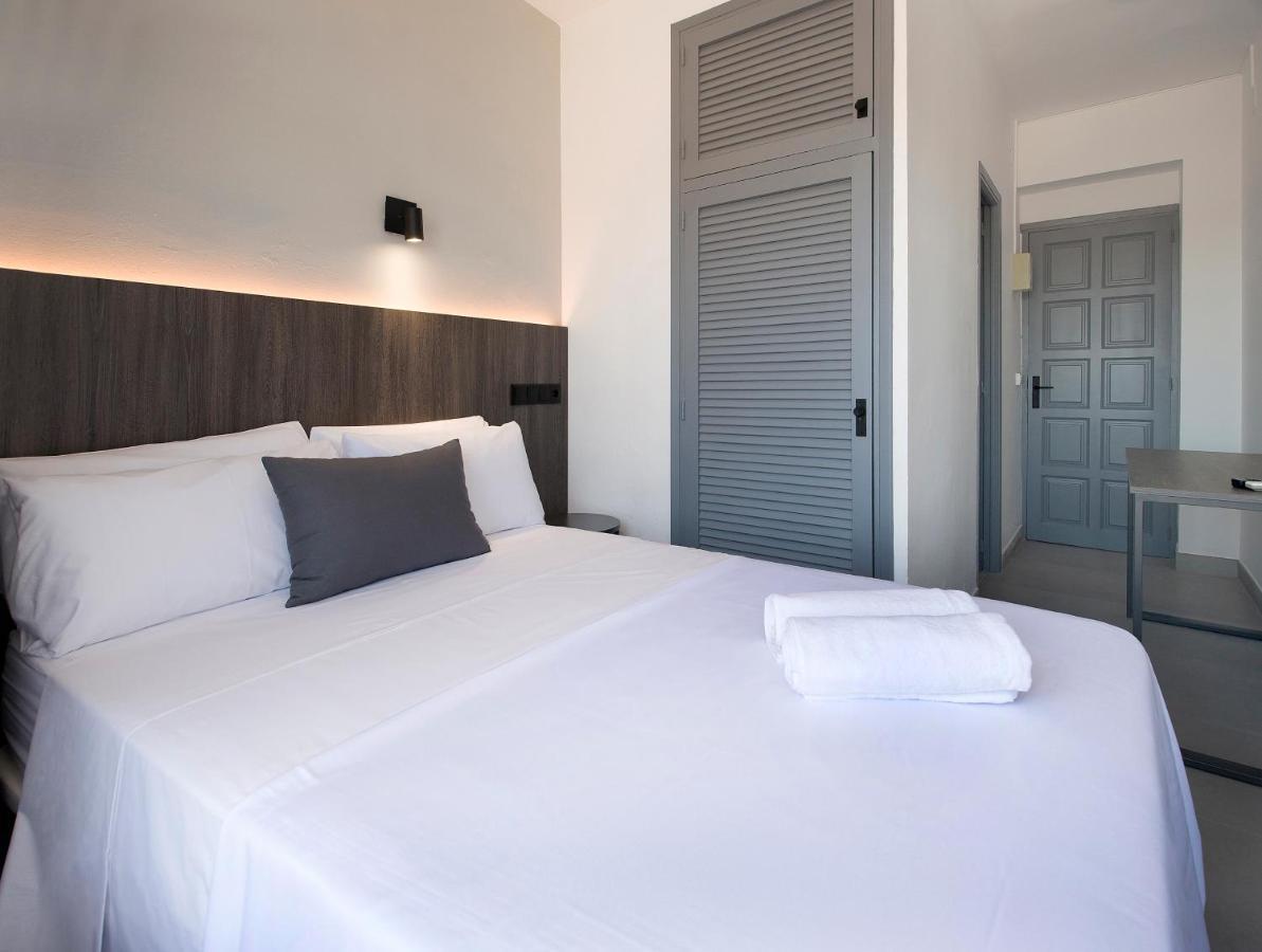 Base - Adults Only Hotel 2*