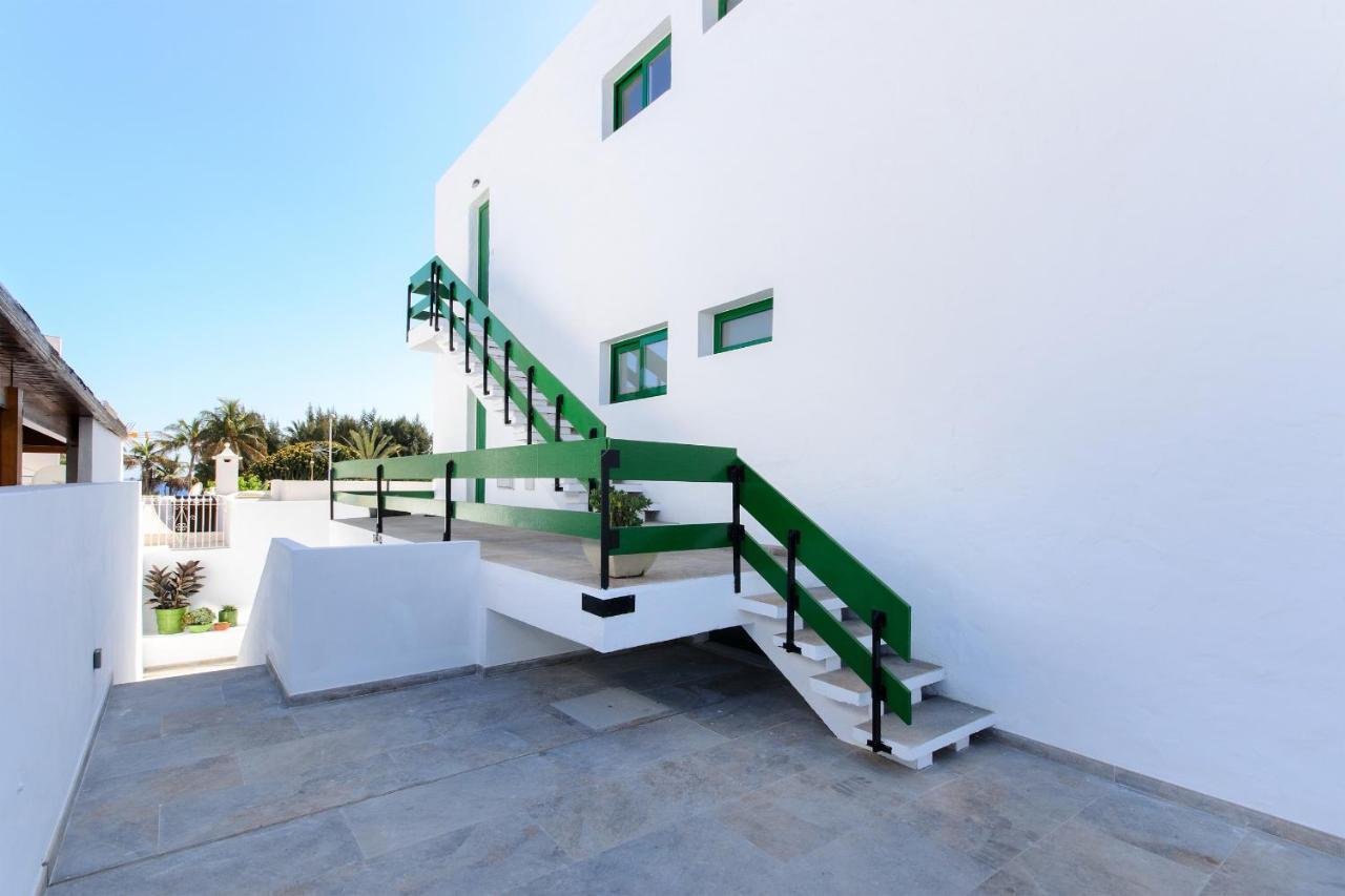 Blue Volcano-pool, Gym And Activities In Sport Center Fariones Included Сasa de vacaciones *