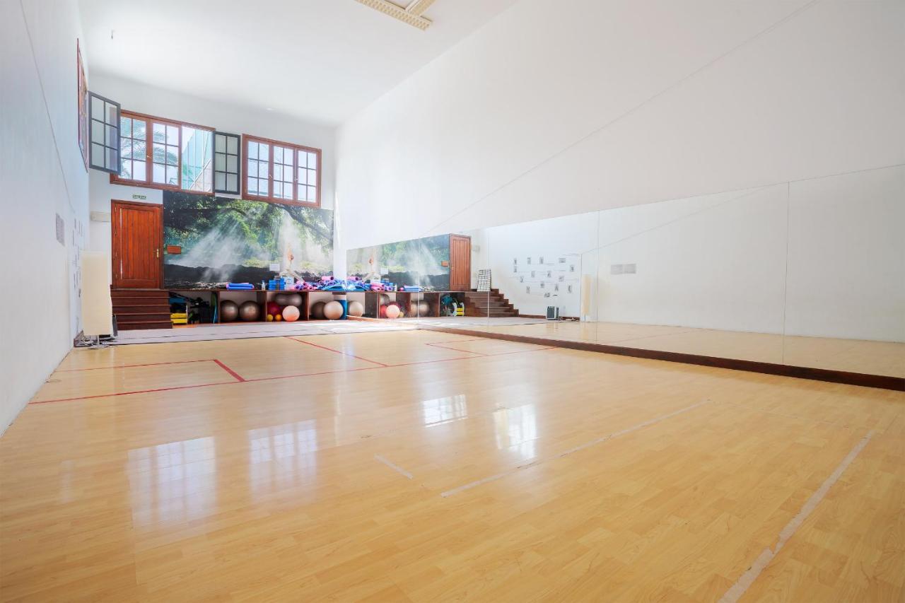 Holiday home Orange Volcano - Pool, Gym And Activities In Sport Center Fariones Included *
