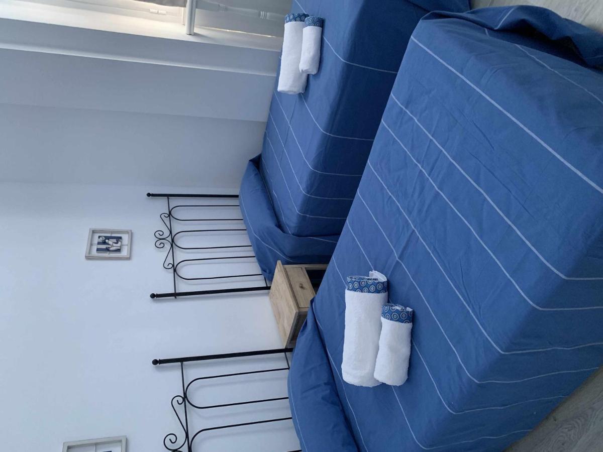 8 Mamia Costa Apartment *