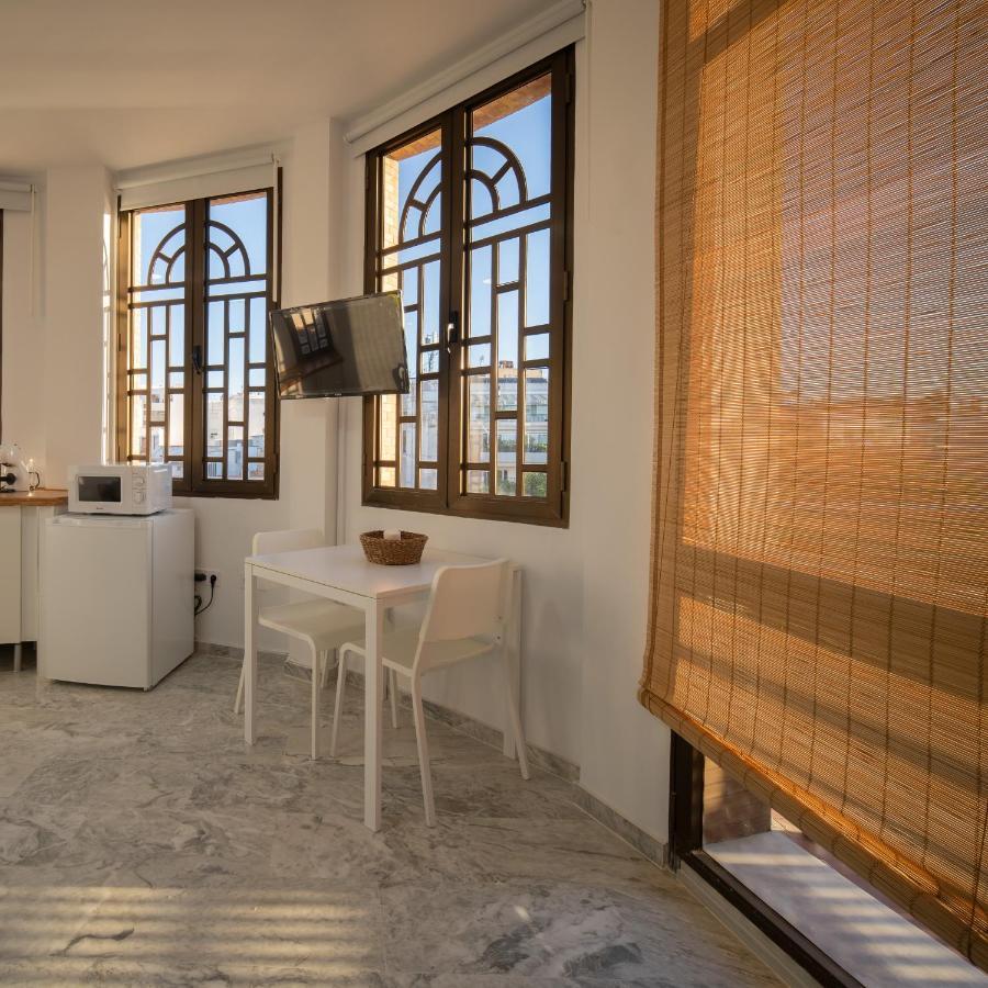 Apartment Conjunto De Antiguo Palacio Paris Huelva