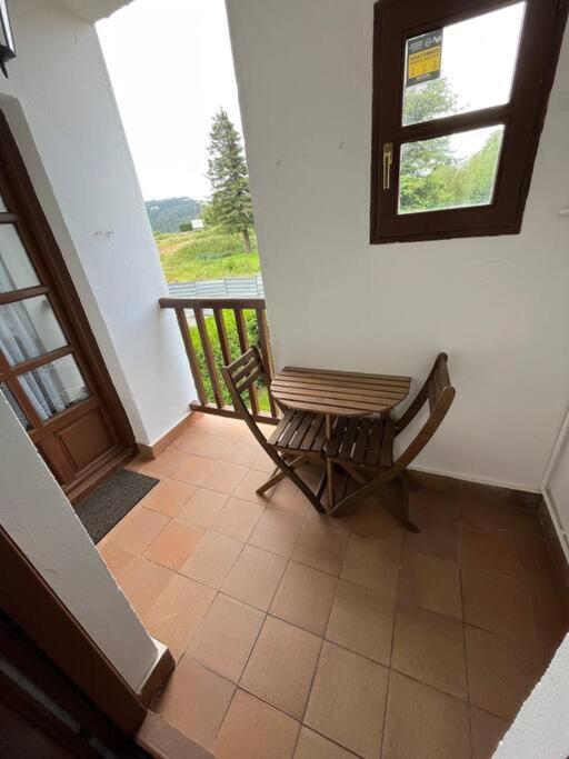 Apartamento Mies De Estrada *