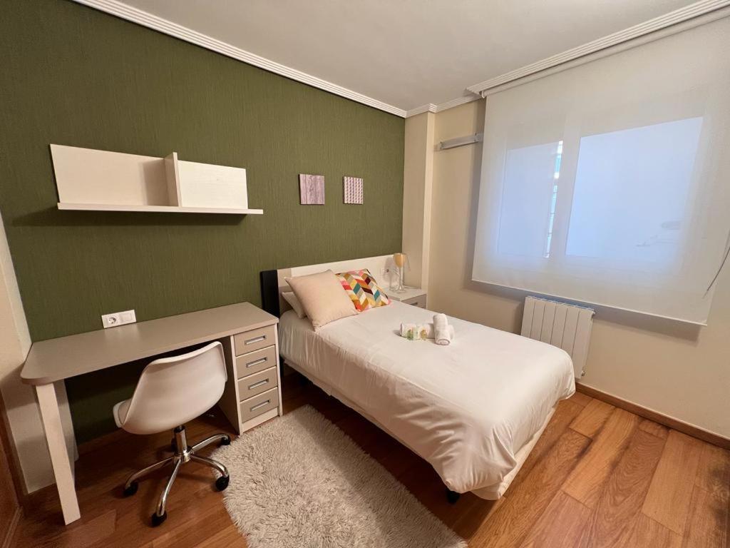 Elcano Ii Apartamento *