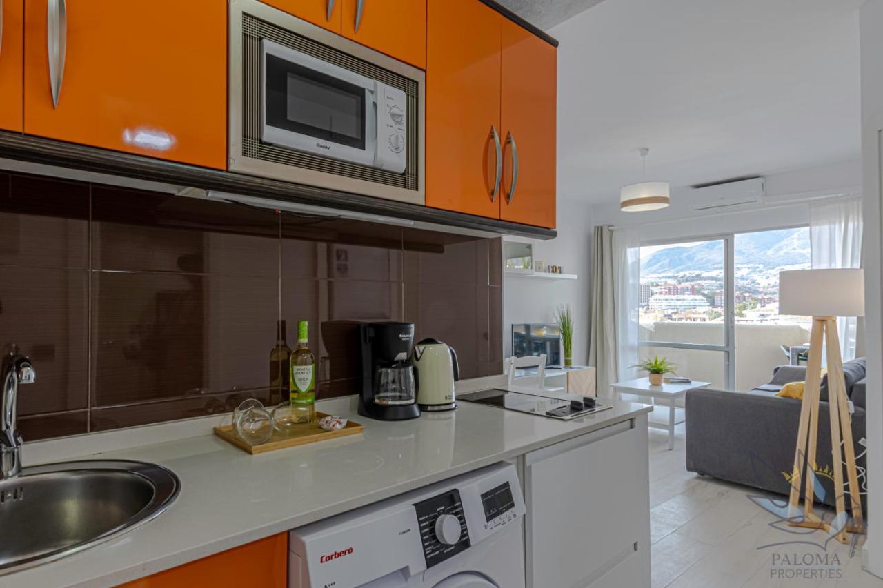 Hermoso En Benalbeach Con Vistas Al Mar Apartamento *