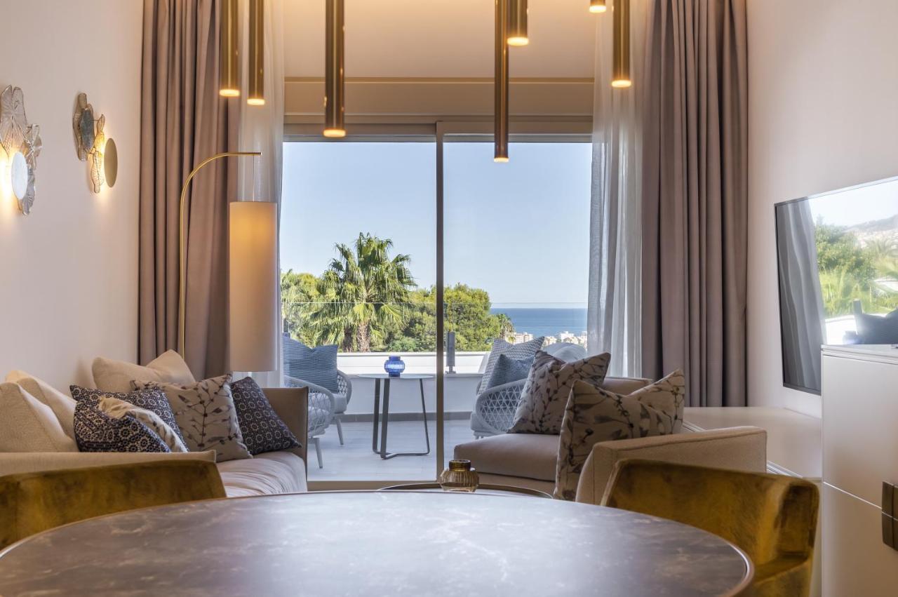 Dionis Boutique & Jávea