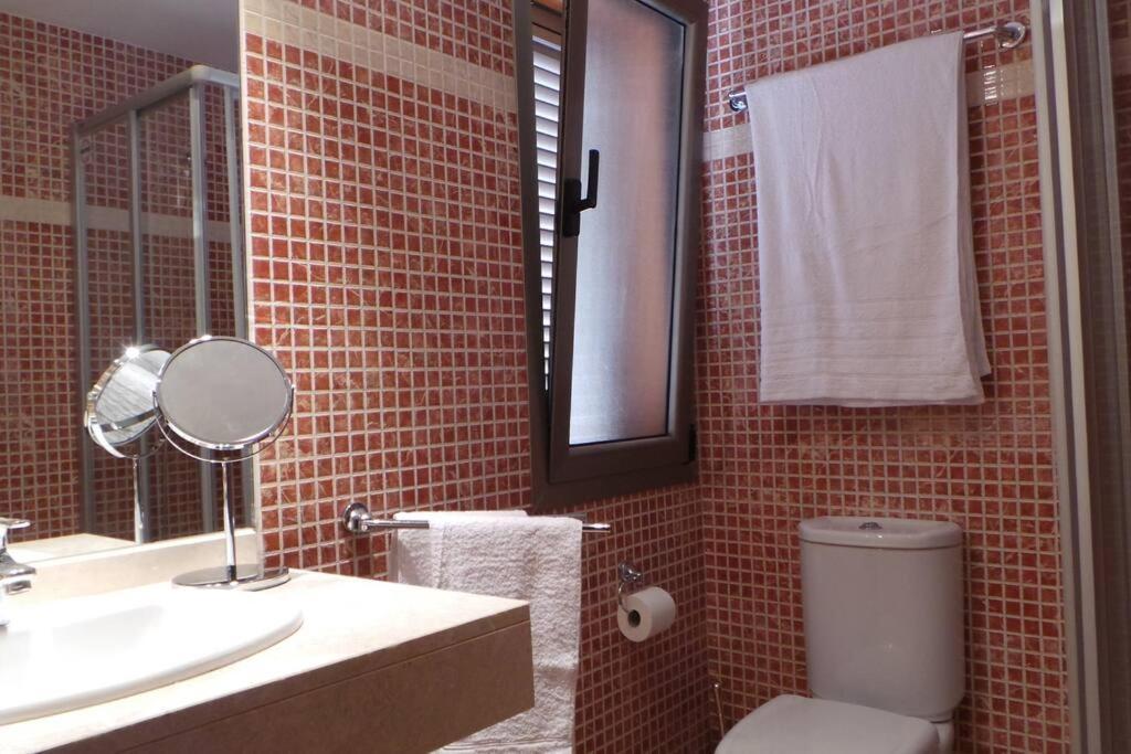 Luxury At Golf Course Villa
