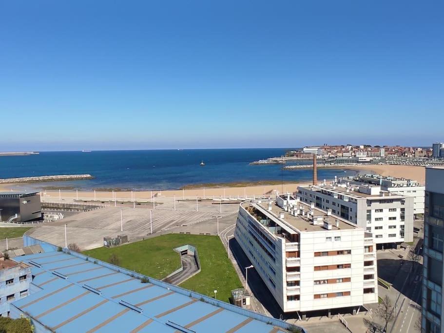 Playa, Terraza, Vistas Al Mar, Garaje, Estacion Ave A 5 Min Andando * Gijón