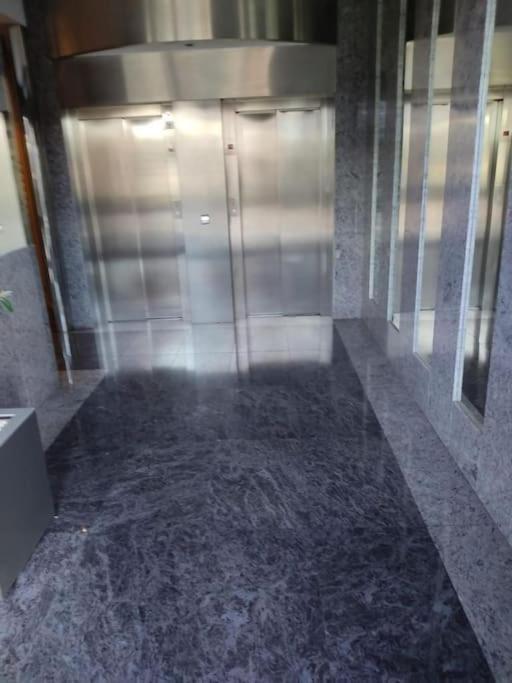 Apartamento Playa, Terraza, Vistas Al Mar, Garaje, Estacion Ave A 5 Min Andando