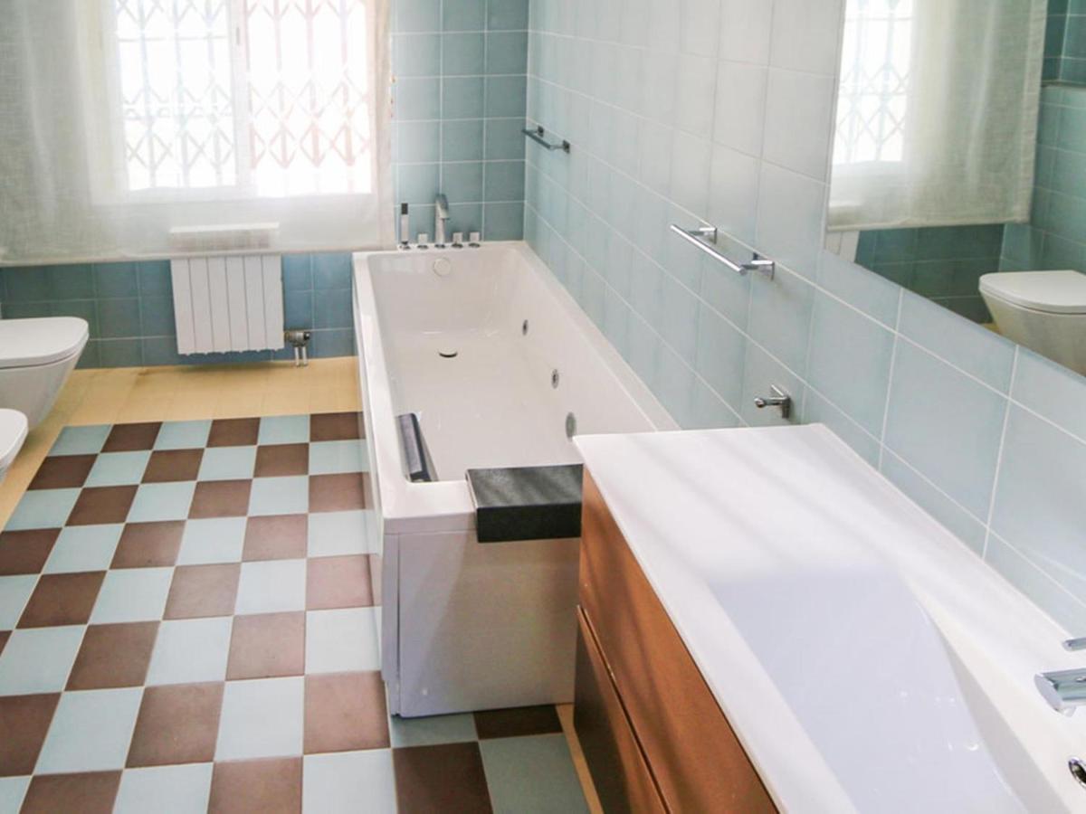 Сasa de vacaciones Casa Con Piscina Privada Sant Cebrià de Vallalta