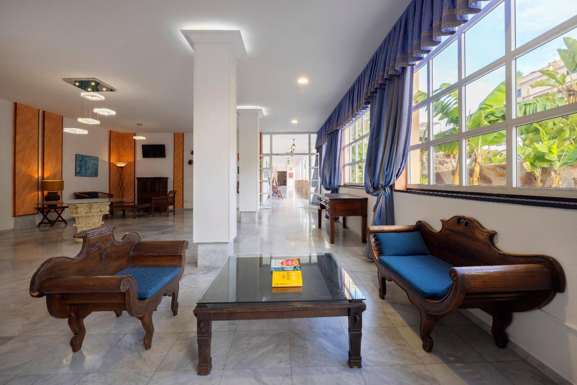Marola-portosin Apartahotel