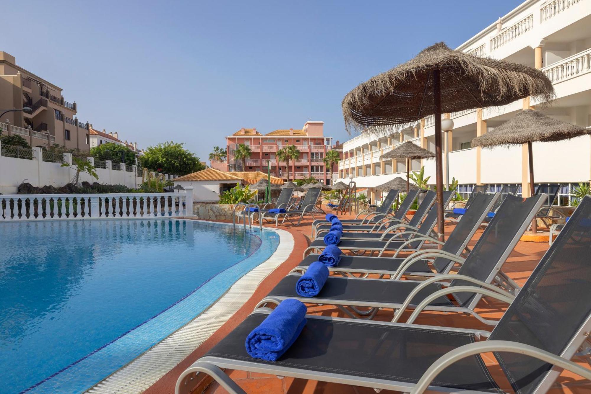 Apartahotel Marola-portosin 3*