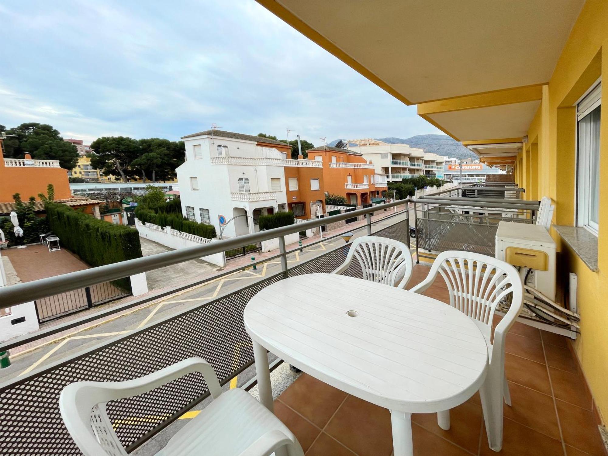 Apartamento Almendros 3000 *