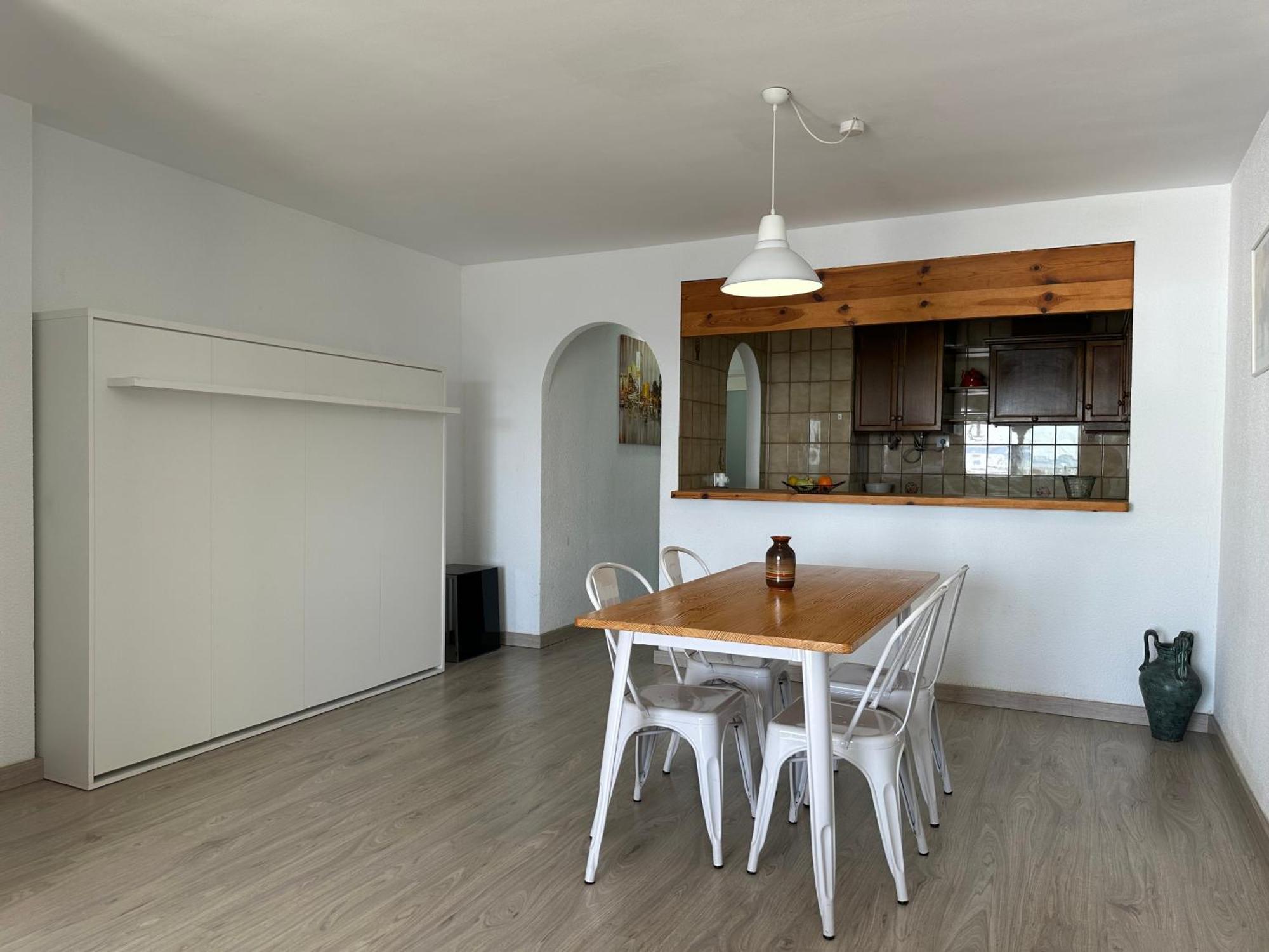 Agi Panama Apartamento Rosas