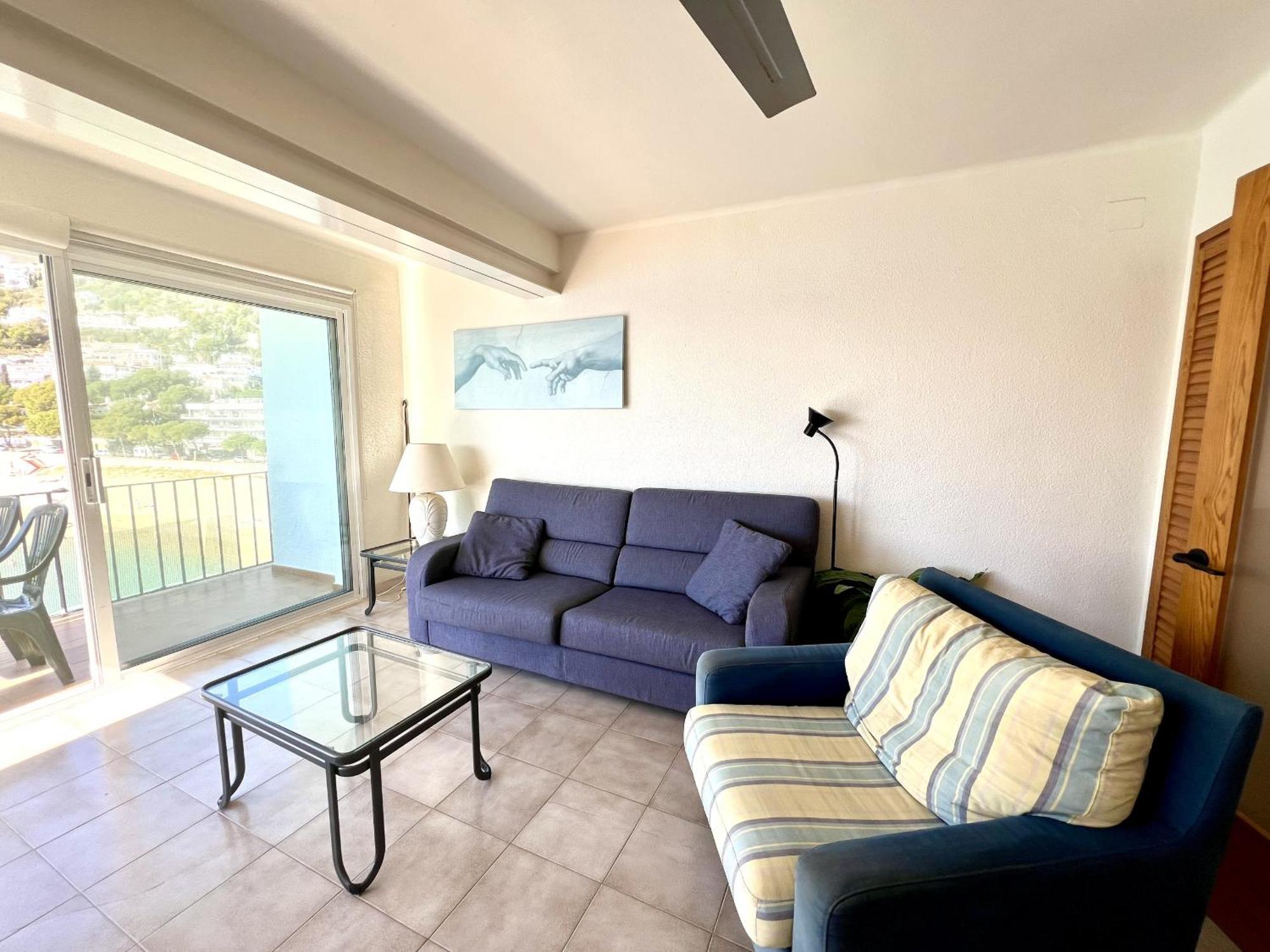 Miraflor Apartment Roses