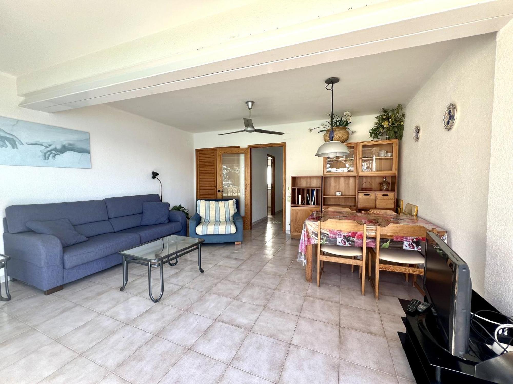 Miraflor Apartment Roses