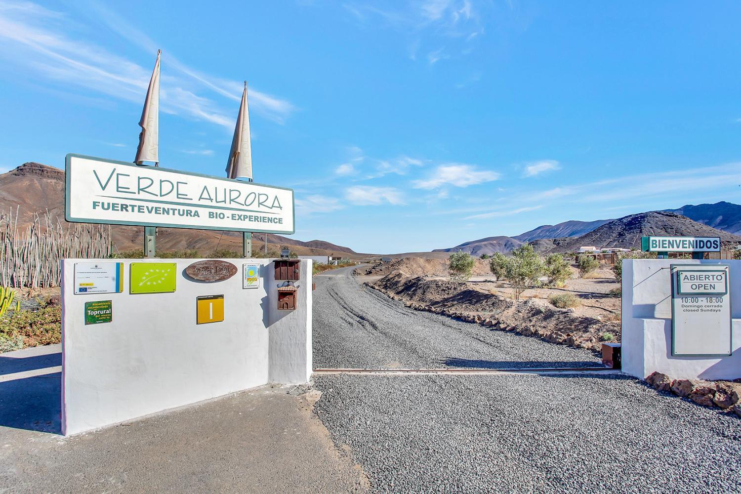 Casa Pilar, Aurora Y Tarabilla En Ecologica *