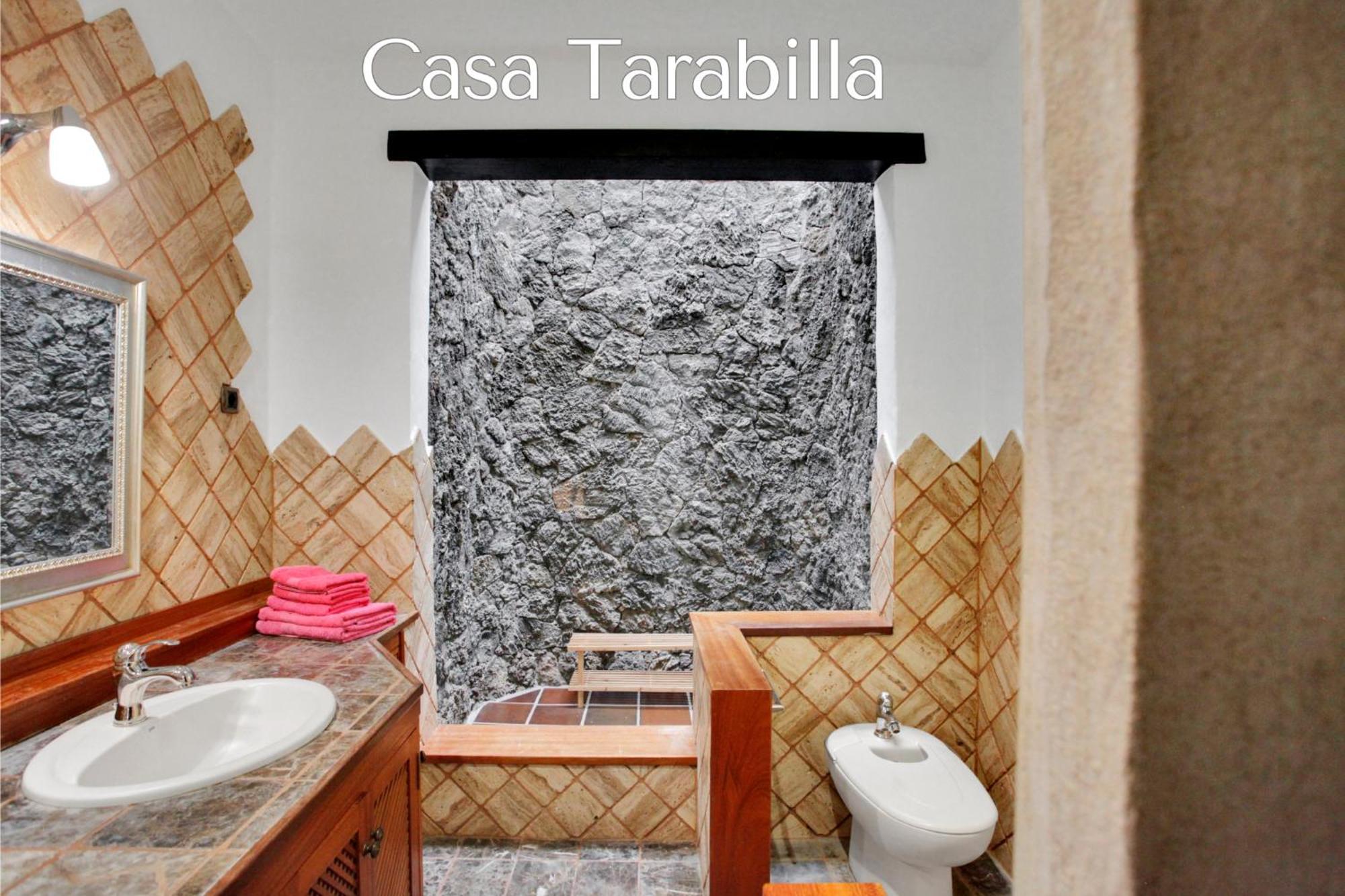 Casa Pilar, Aurora Y Tarabilla En Ecologica Teguitar