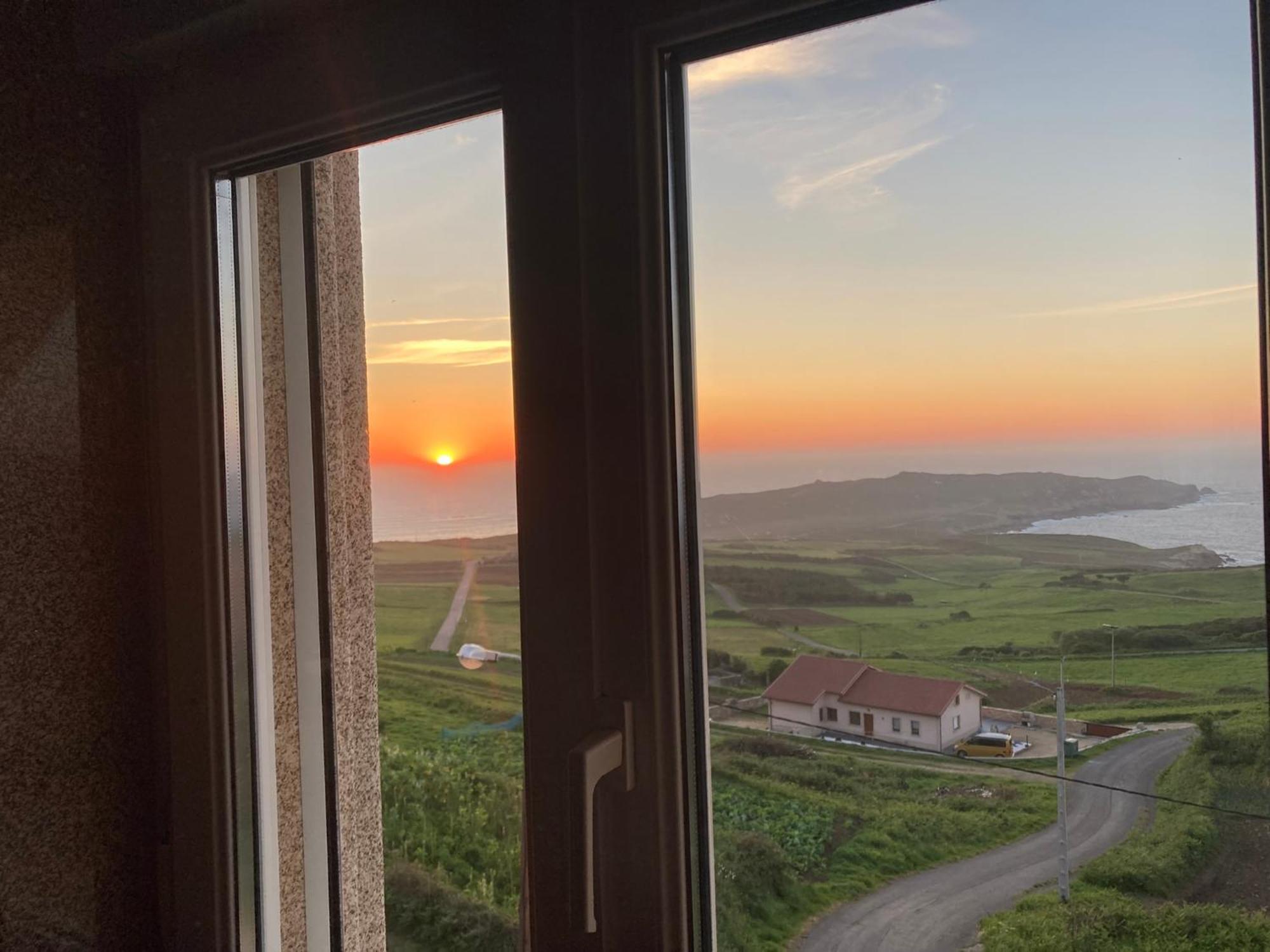 Mirador Do Faro Touriñan * Muxía