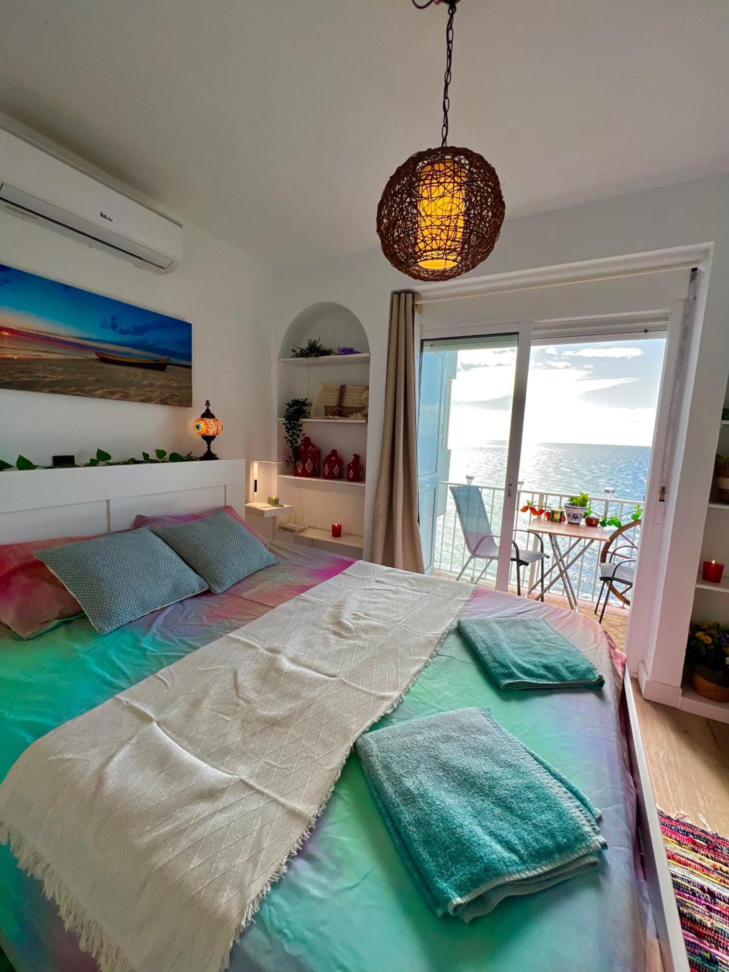 Aamazing ! On The With Pool Close To Everything Apartamento