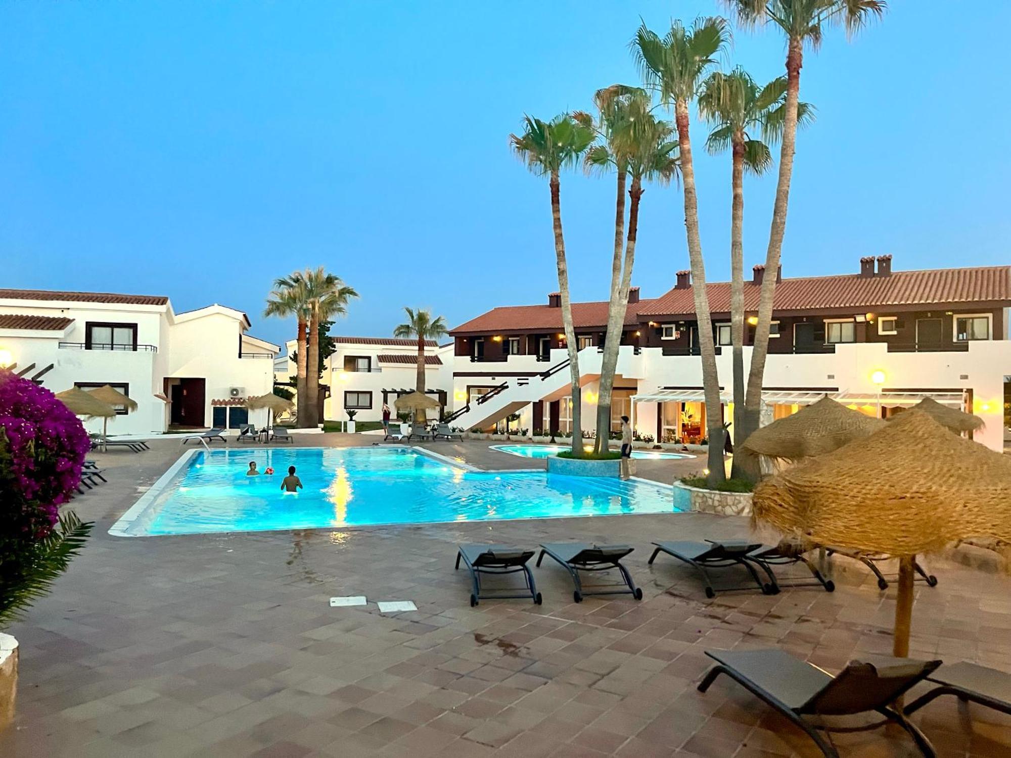 Apartahotel Nuramar Resort&villas
