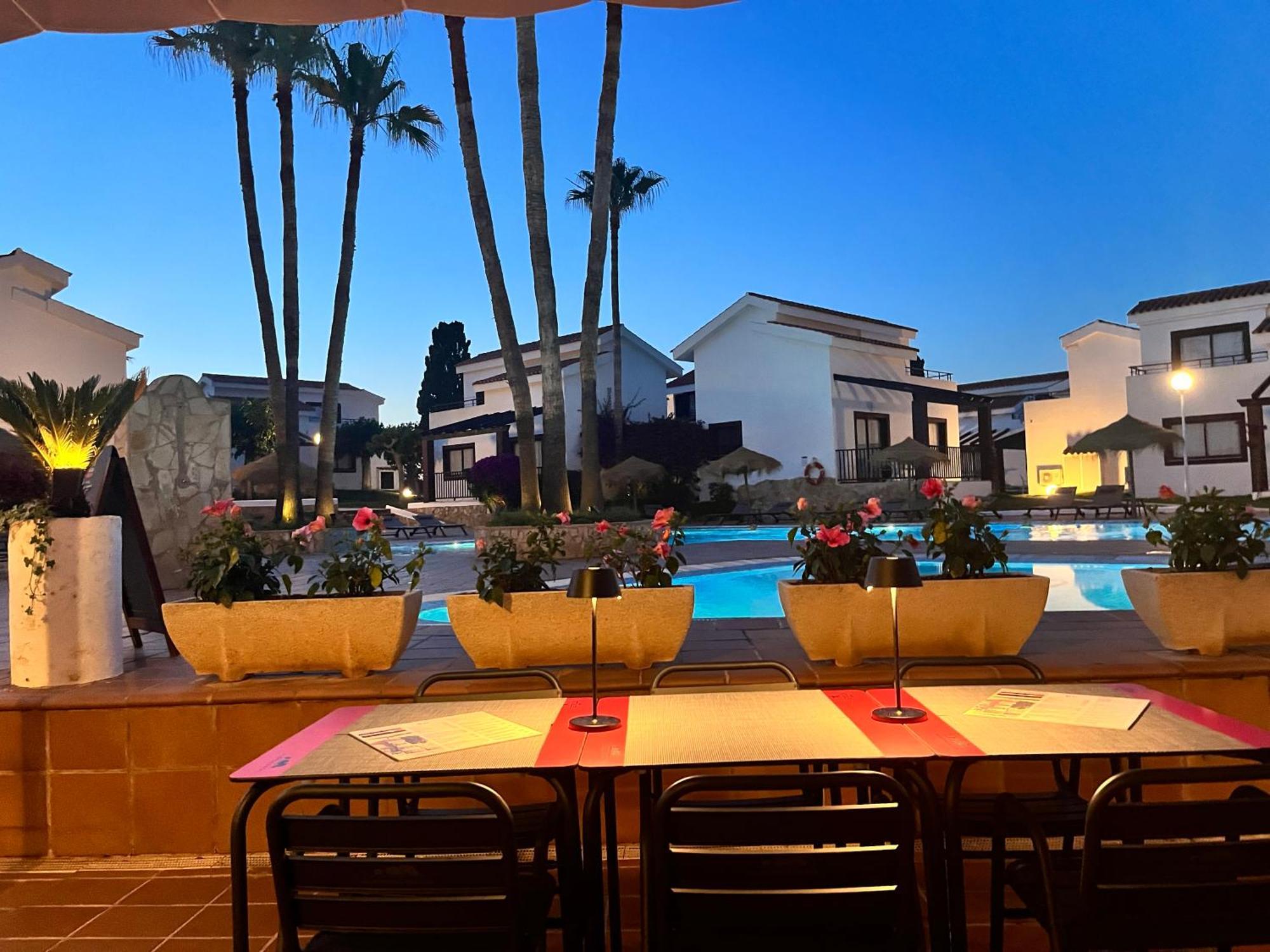 Nuramar Resort&villas Apartahotel 4*