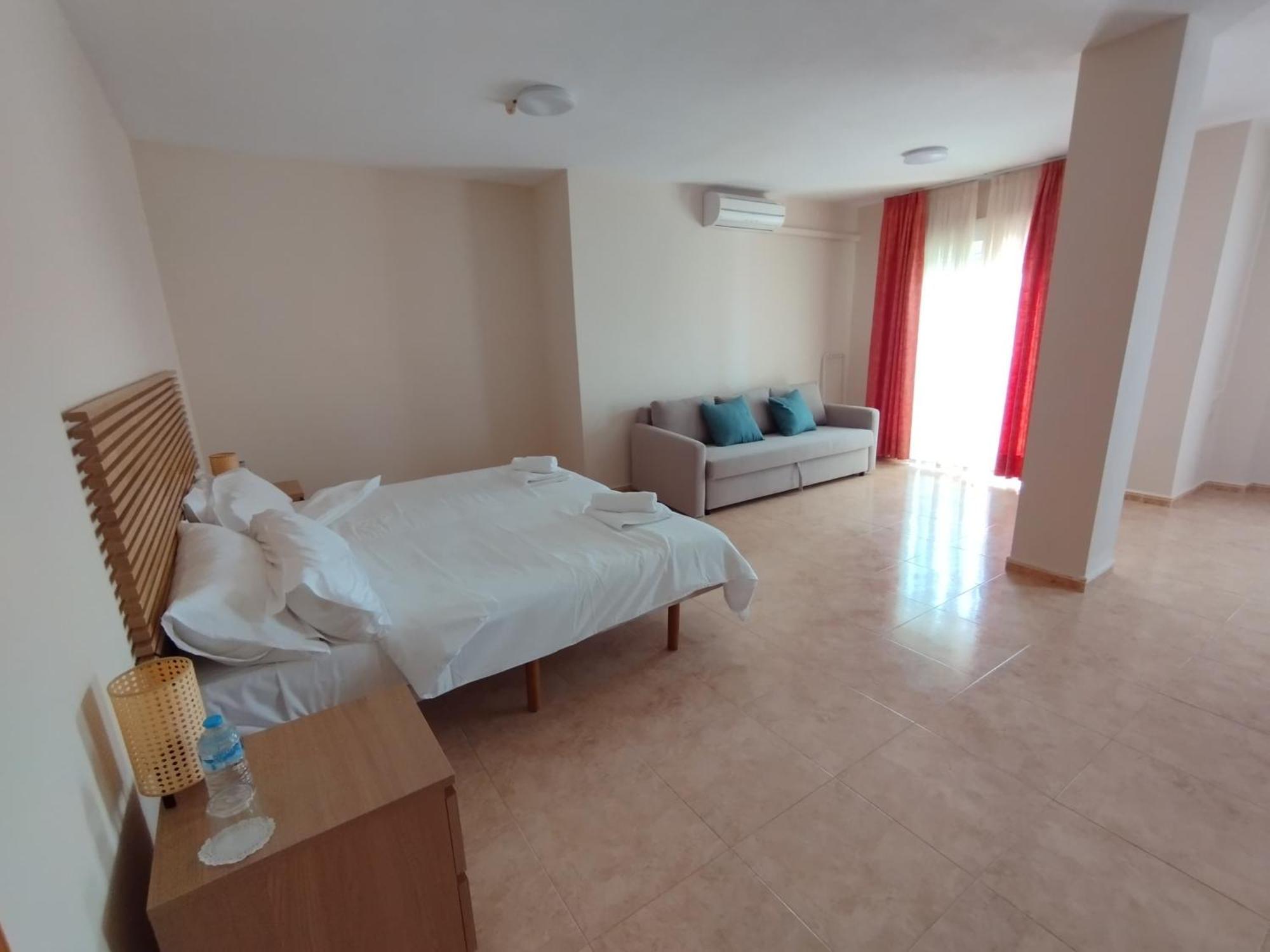 Algorfa Bed and breakfast