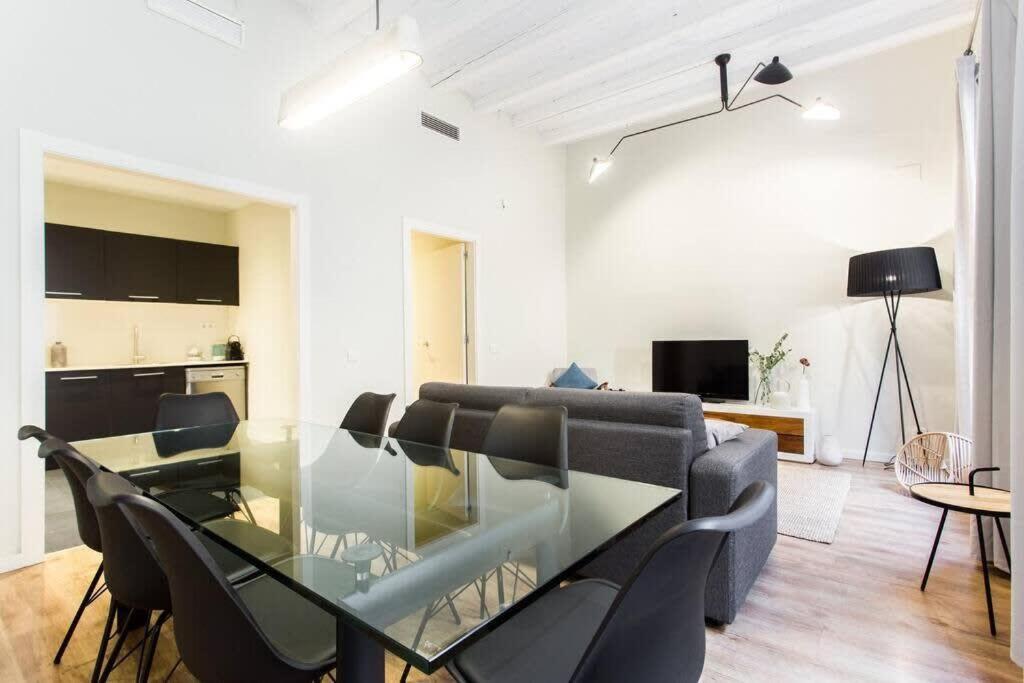 Apartment Bright And Modern 4bedroom With Terrace In Ramblas P2