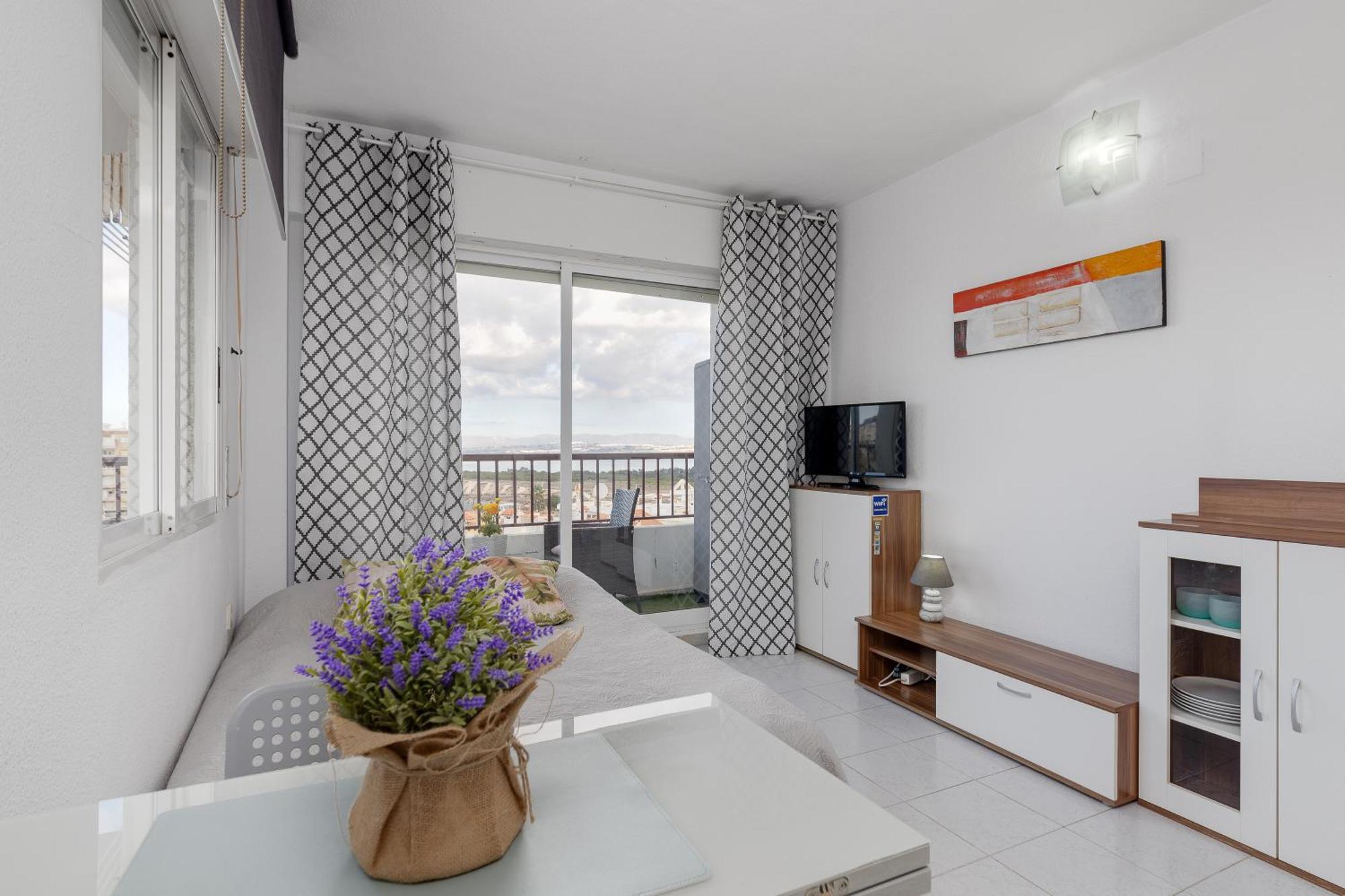 Estudio Jardín Del Mar * Torrevieja