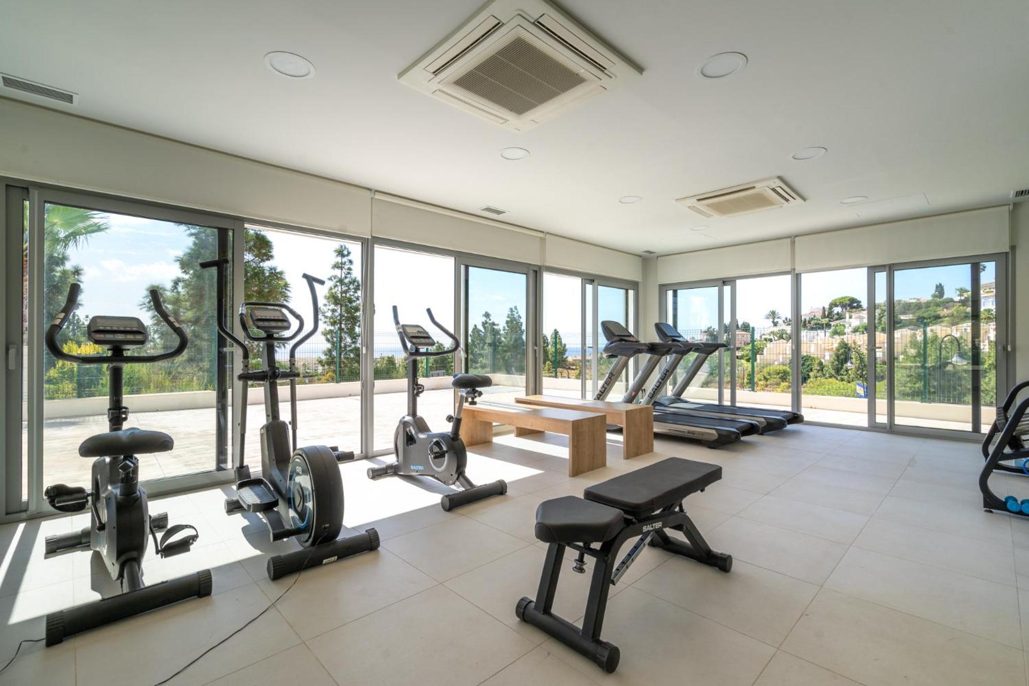 Apartment Modern Apartment With Sea And Poolview Fuengirola