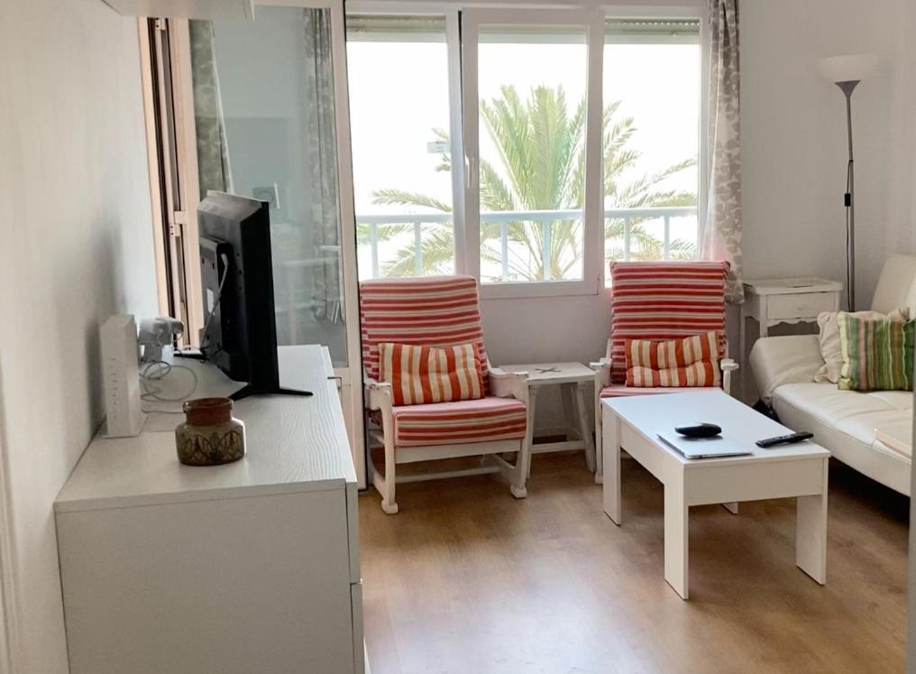 Apartamento 1ª Linea De Mar